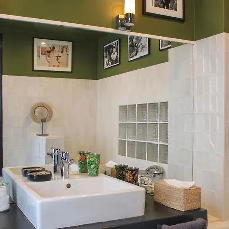 Appartamento Cozy Nest Near The Marais Parigi